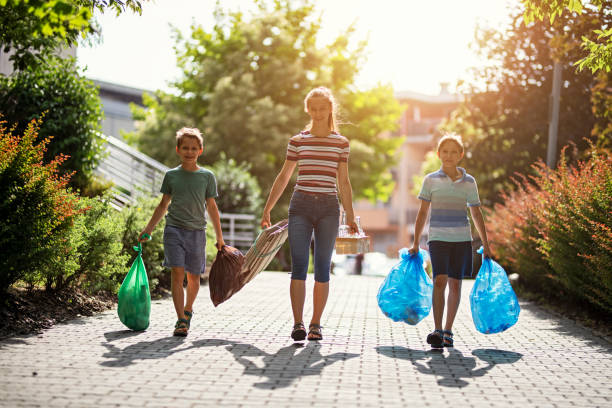 Best Yard Waste Removal  in Huntington Beach, CA
